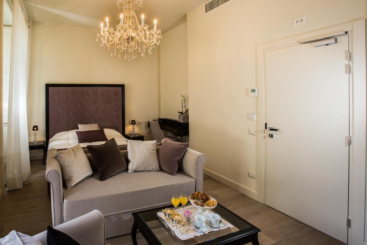 Boutique Hotel Villa Giulia วัลมาเดรรา ภายนอก รูปภาพ