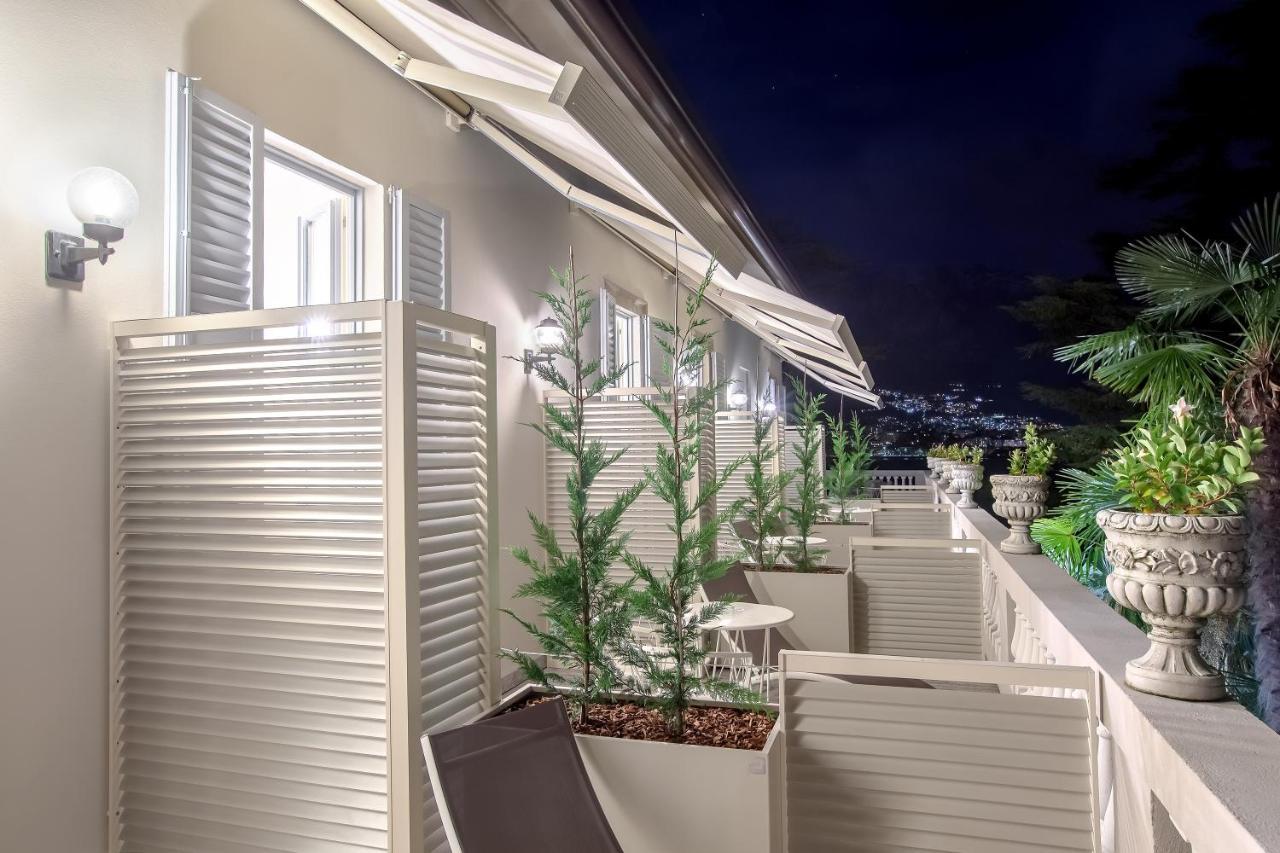 Boutique Hotel Villa Giulia วัลมาเดรรา ภายนอก รูปภาพ